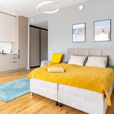 Apartment Autumn Is Here - Spend It With Your Loved One!